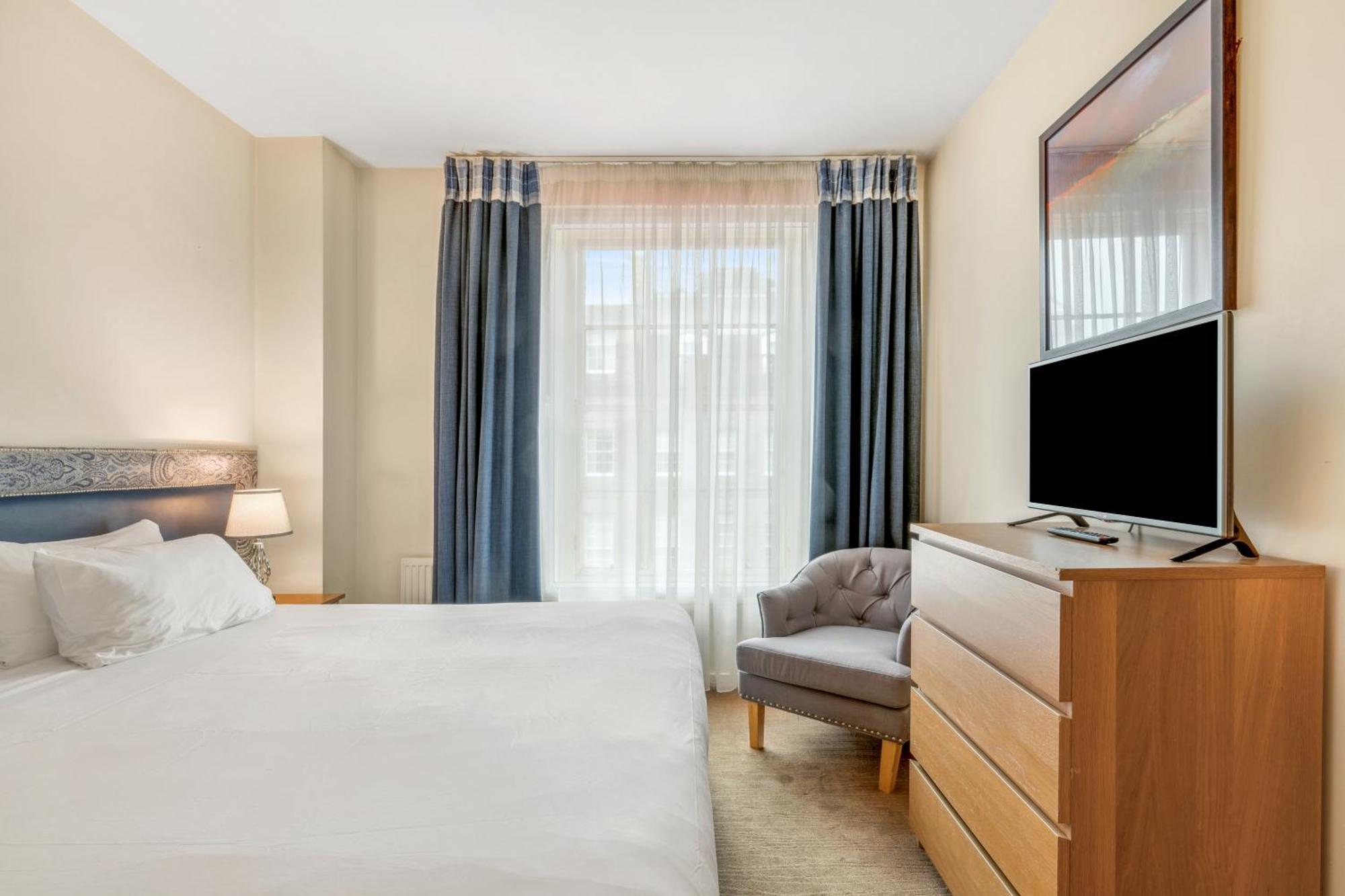 ปริ้นซ์ สตรีท สวีทส์ Aparthotel เอดินบะระ ภายนอก รูปภาพ